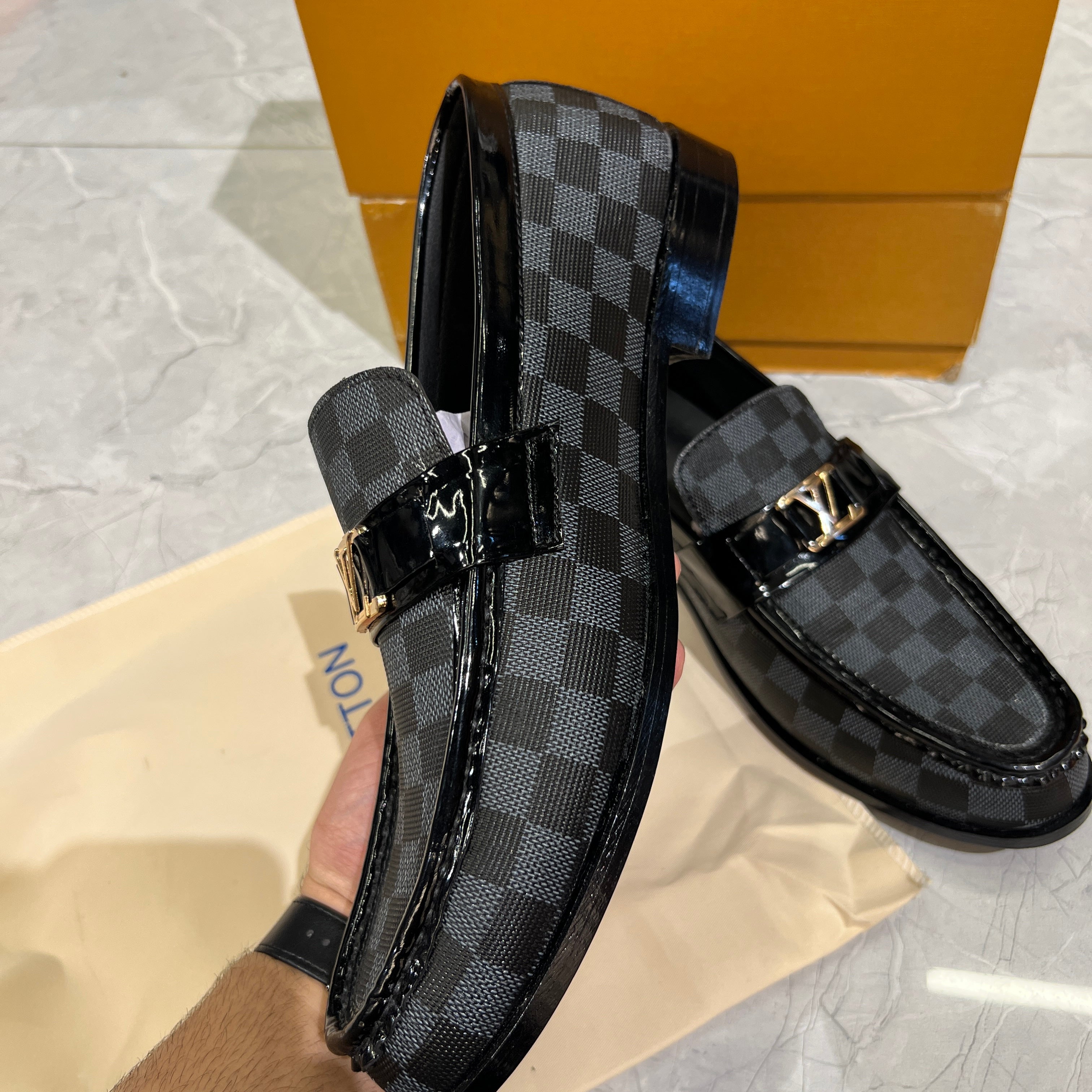 L-V LOAFERS