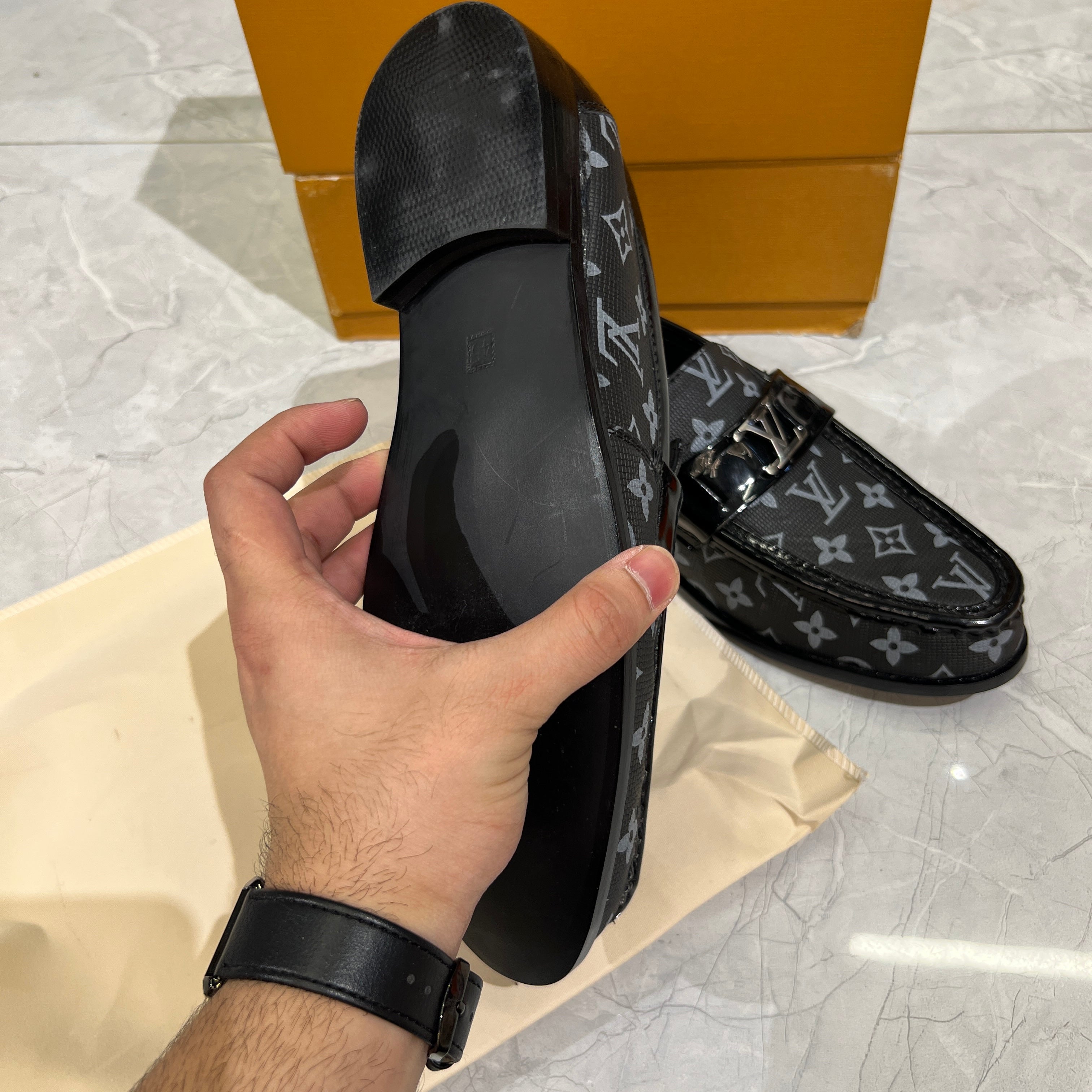 L-V LOAFERS