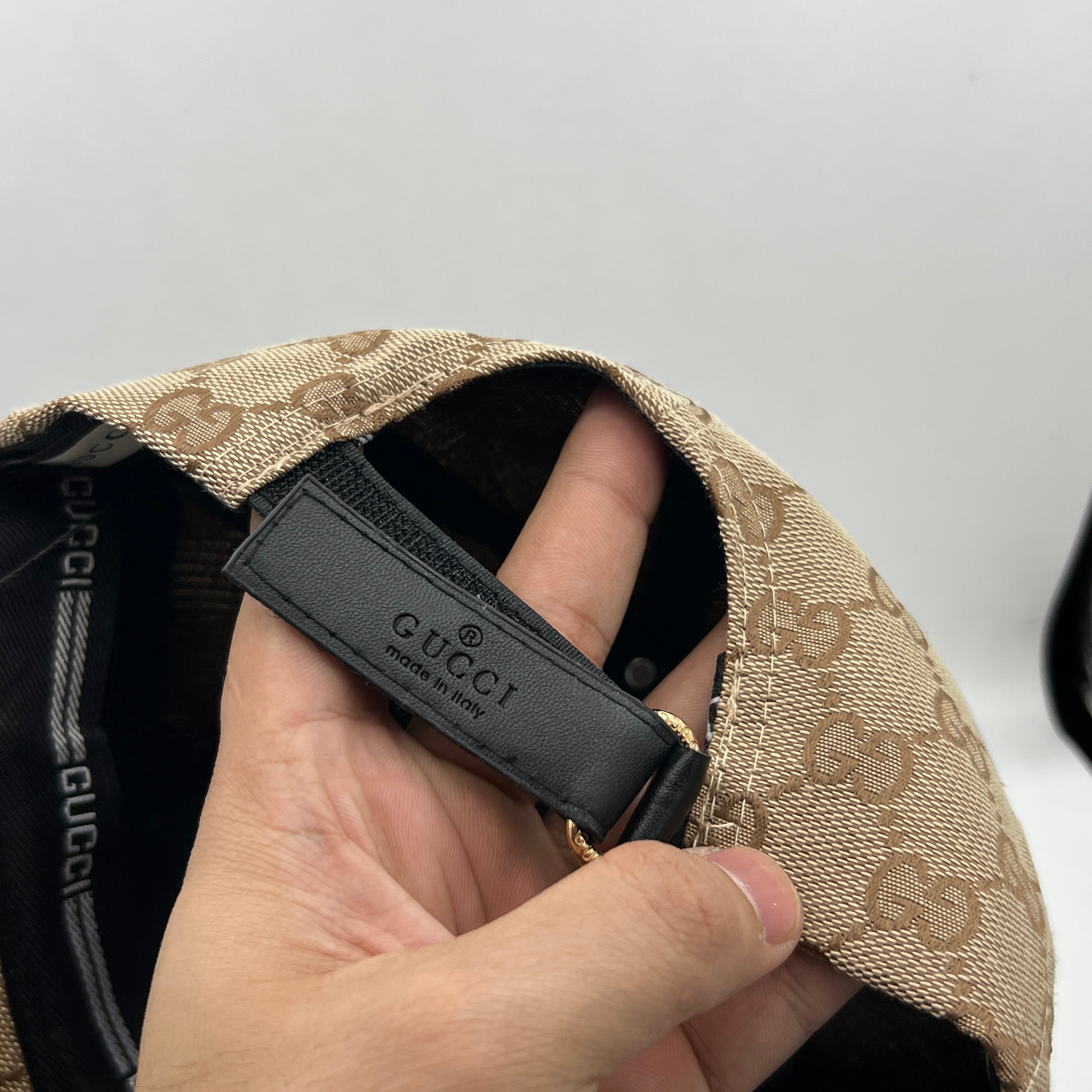 BRAND CAP