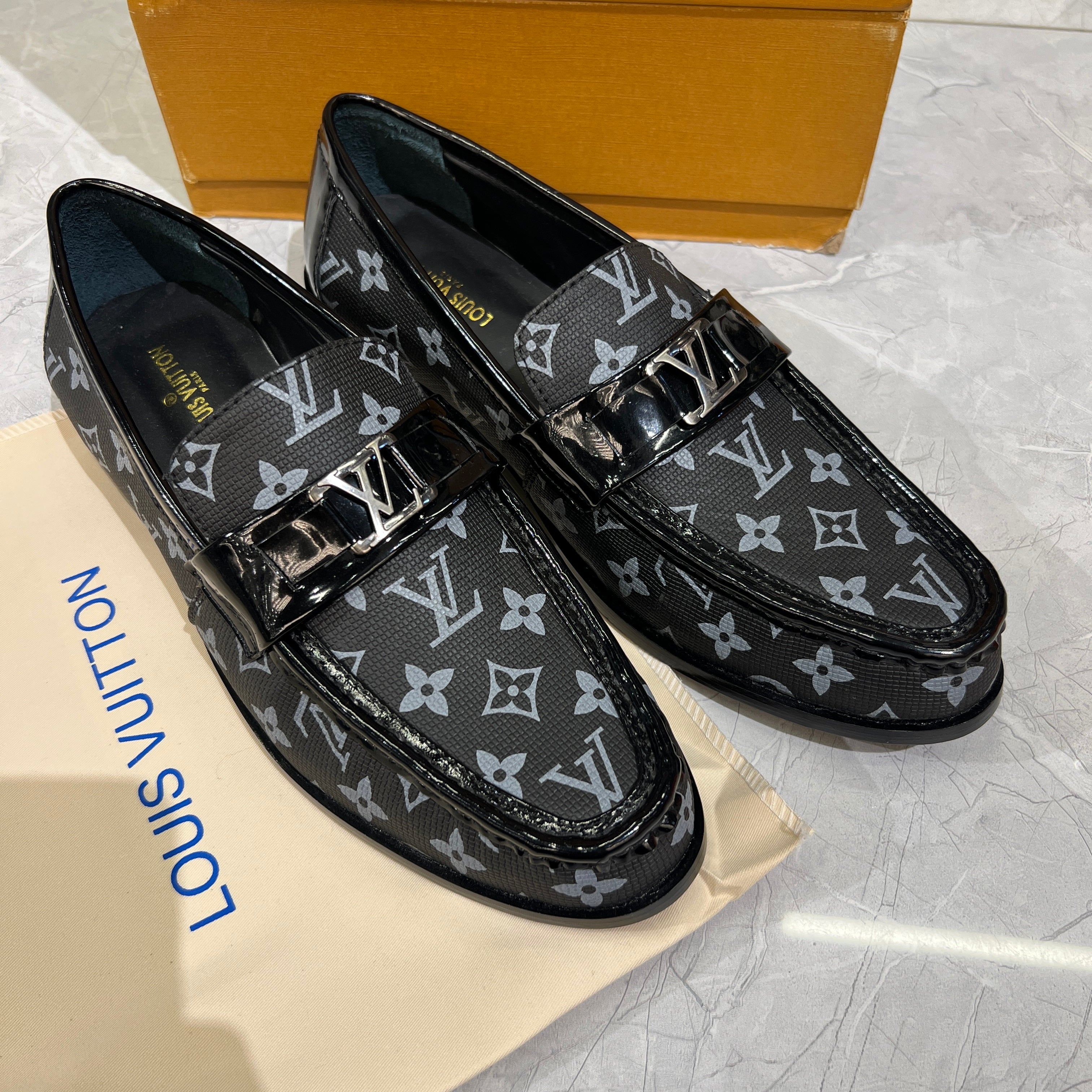 L-V LOAFERS
